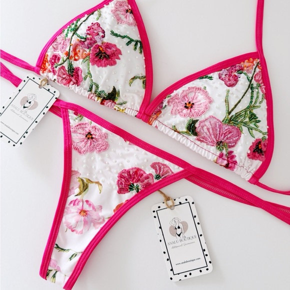 NWT Sexy White Pink Floral Beaded Embroidered Bikini Set Made in Colombia
